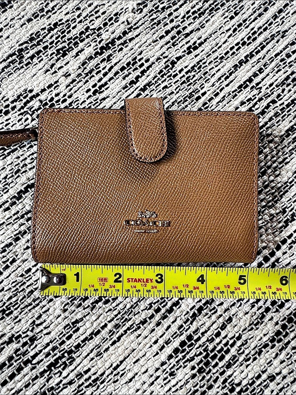Coach Medium Corner Zip Wallet Brown